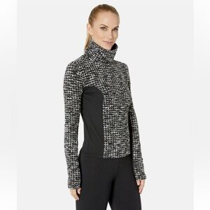 Nike Pro Hyperwarm Women’s Turtleneck Performance Top
